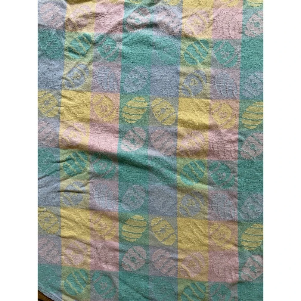 Vintage Easter Cotton Jacquard Pastel Plaid Tablecloth Round 52x54‎
